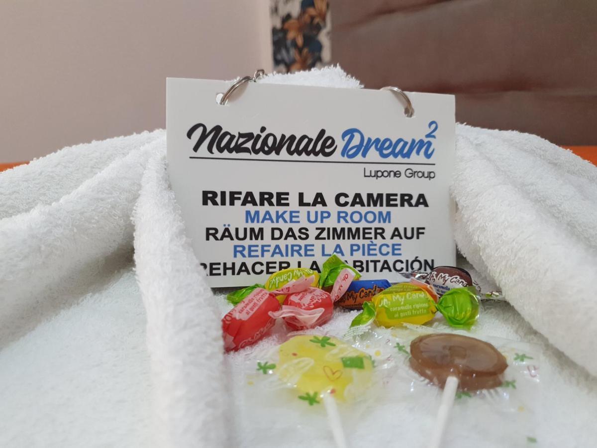 Hotel Nazionale Dream 2 Napoli Esterno foto